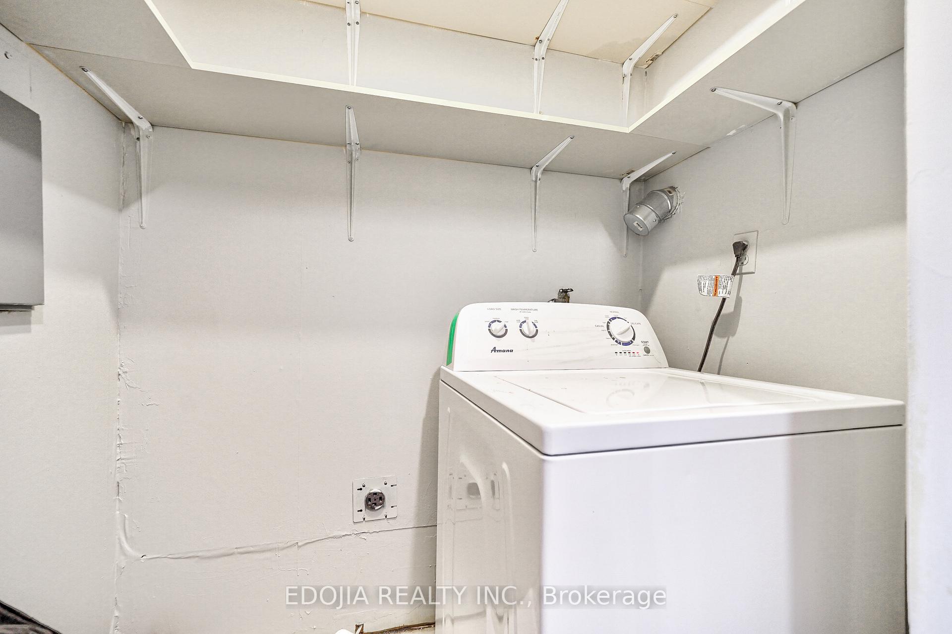 2 Bedrooms Condo at 4101 Sheppard,  Toronto For sale