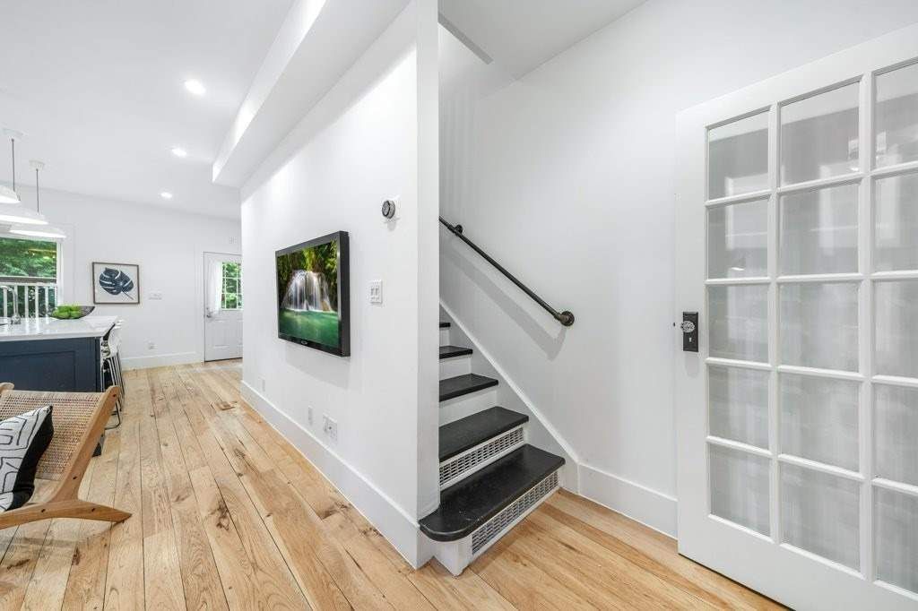 58 Myrtle Avenue