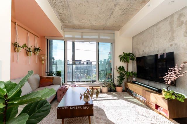205 Manning Avenue 306