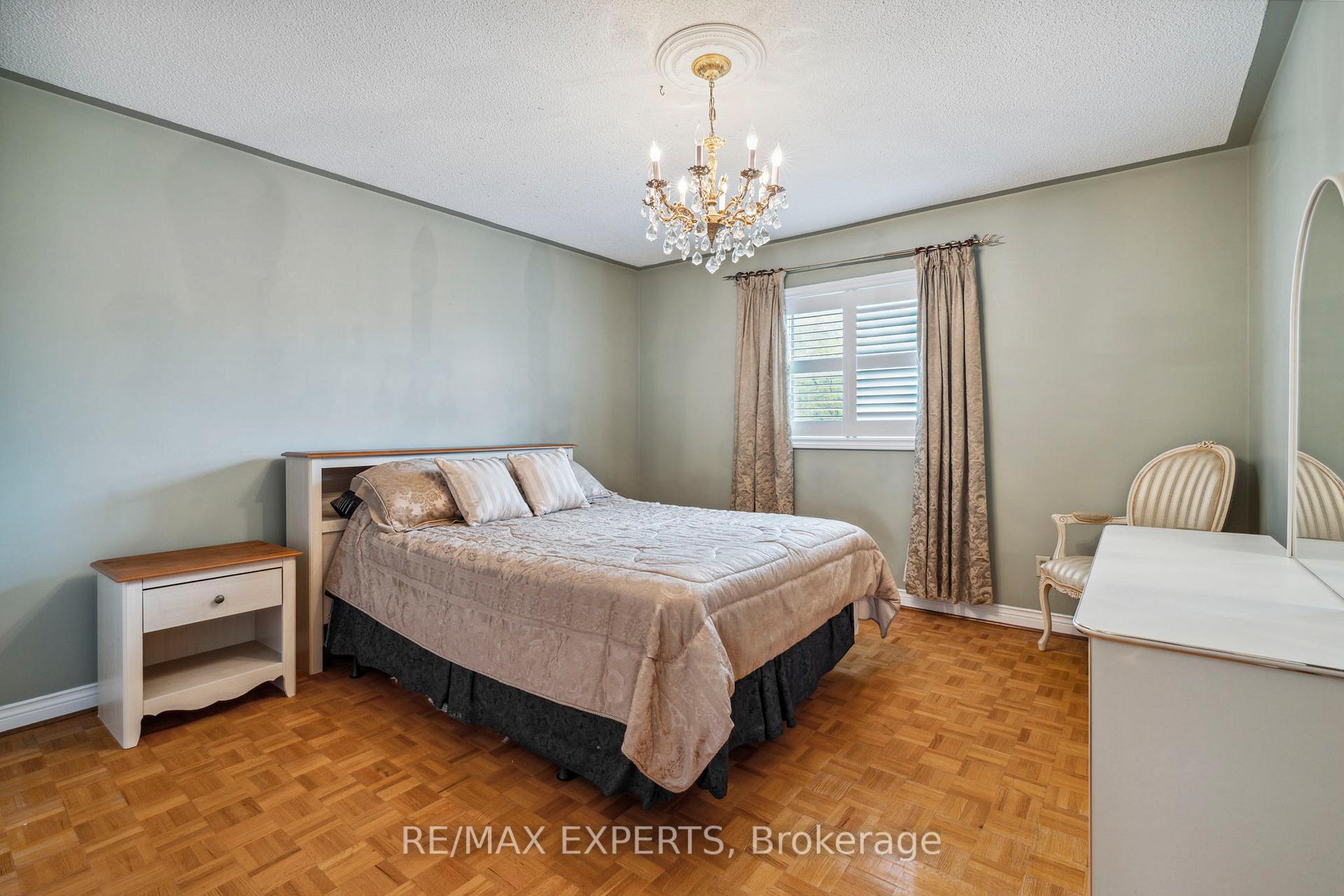 3623 East Park Court