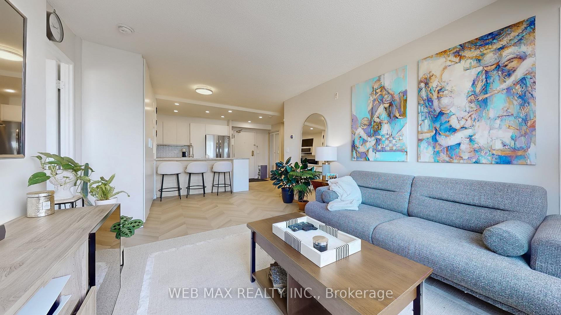 2 Bedrooms Condo at 906 Sheppard, Toronto For sale
