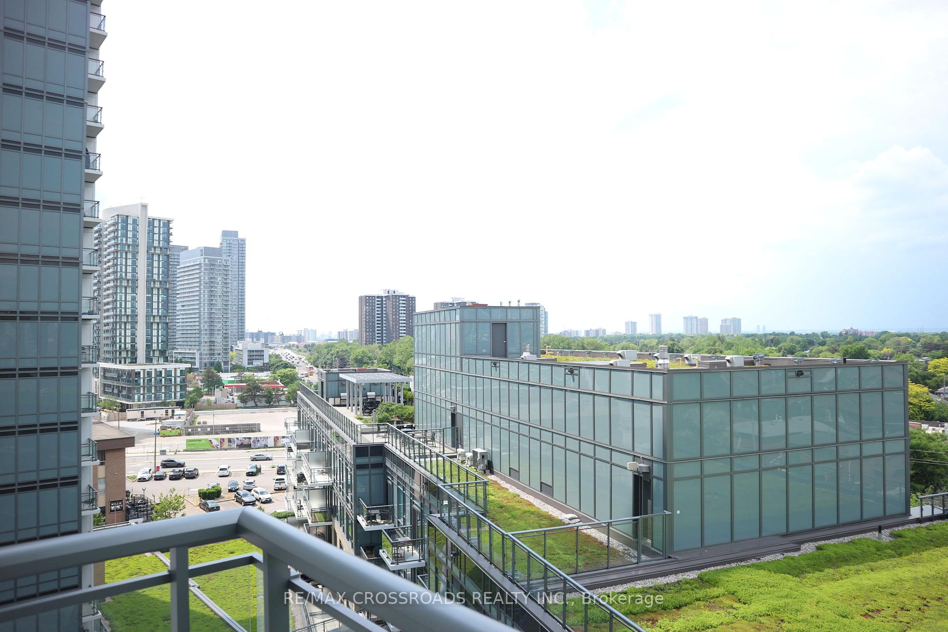 2 Bedrooms Condo at 60 Ann O’Reilly, Toronto For sale