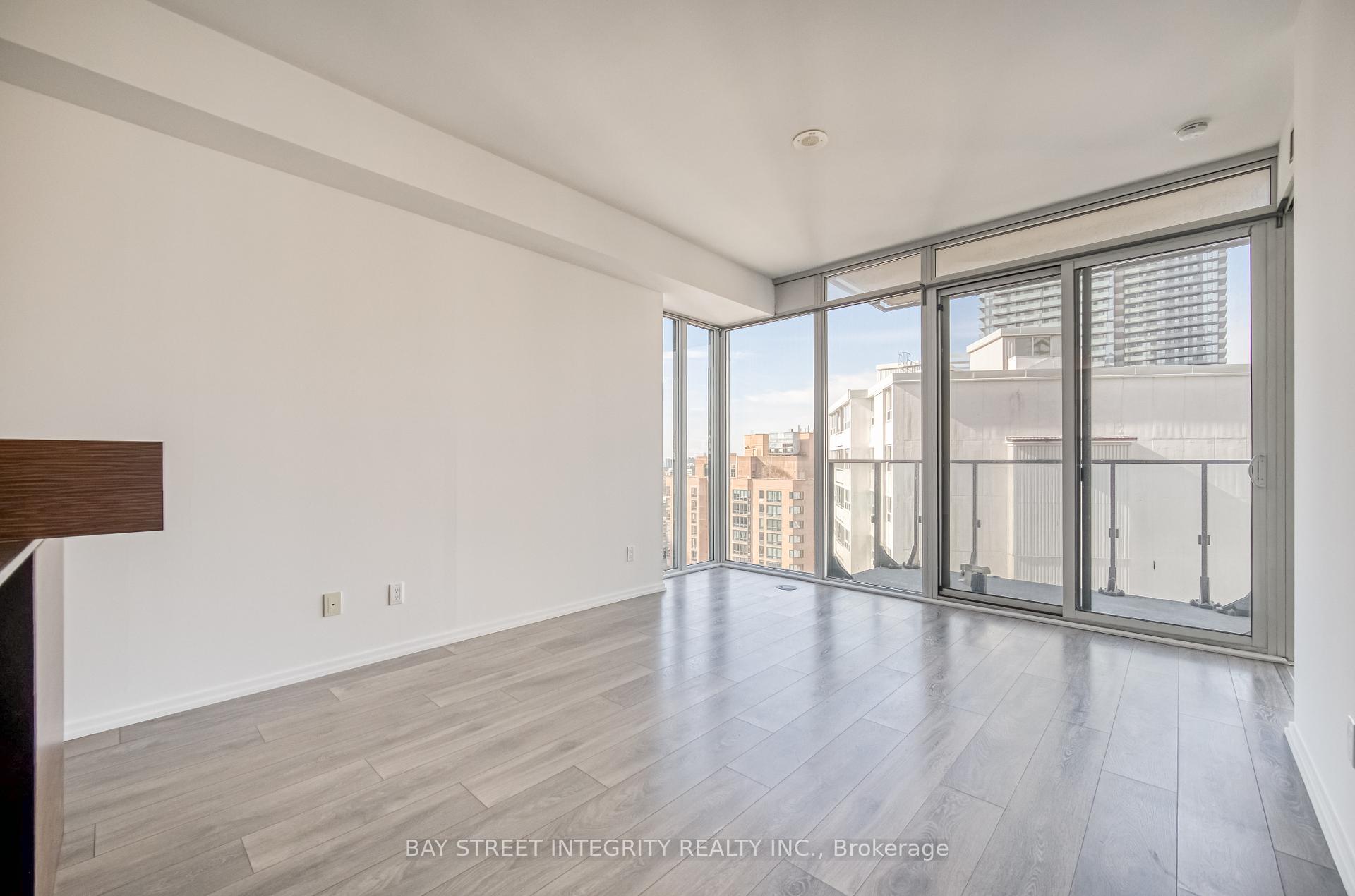1 Bedroom Condo at 75 St Nicholas, Toronto For sale