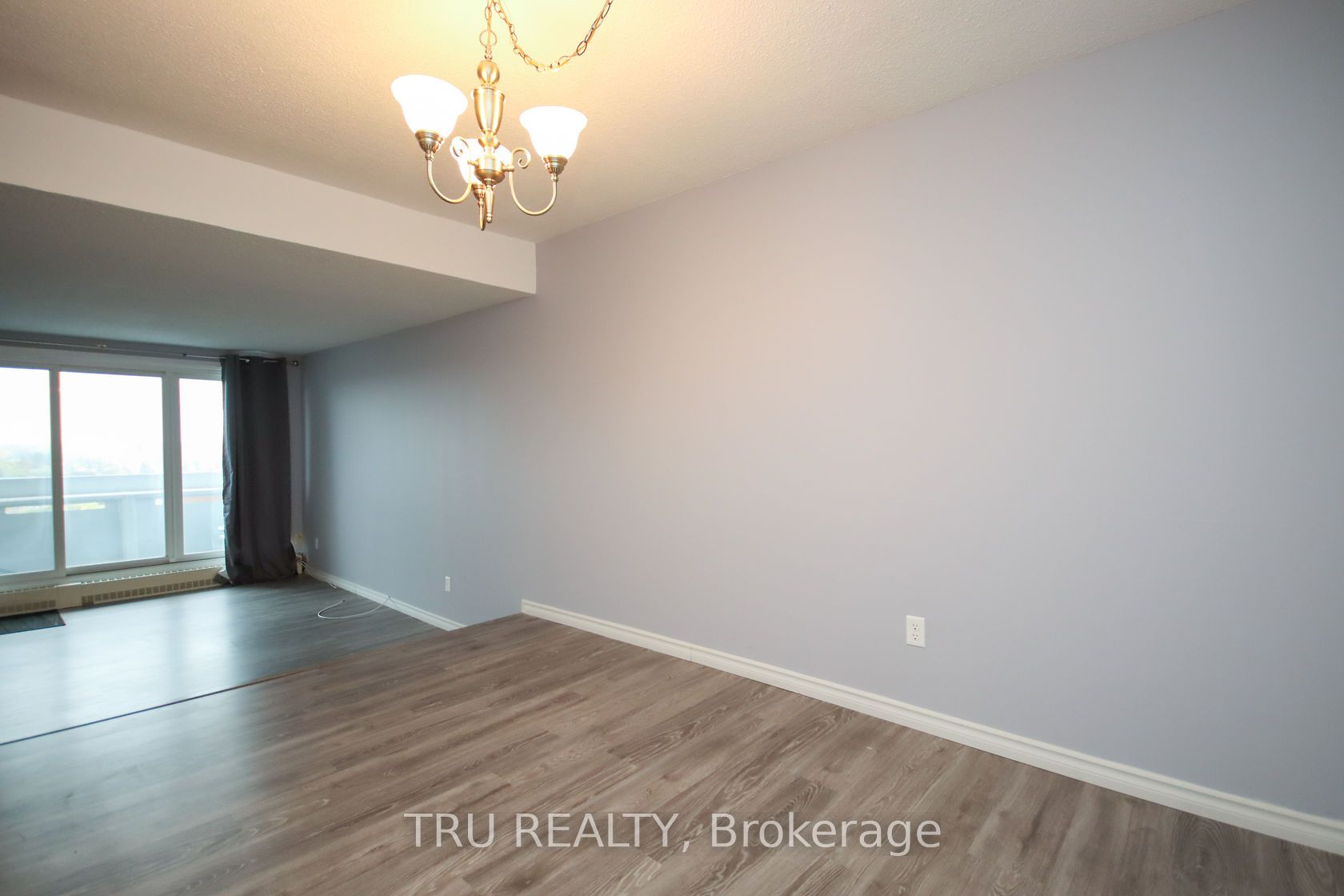 1081 AMBLESIDE Drive, #1604