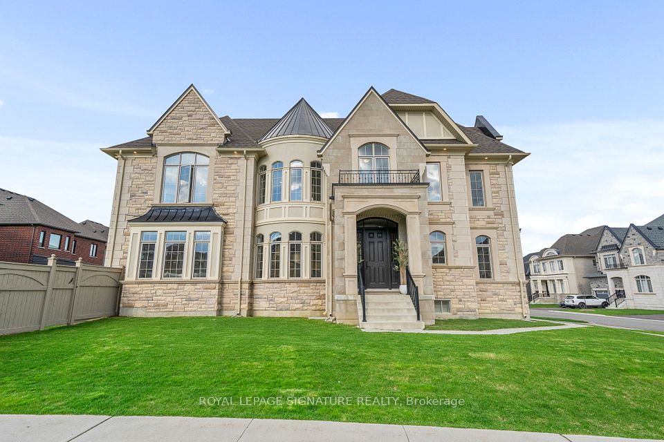 28 Lake Lenora