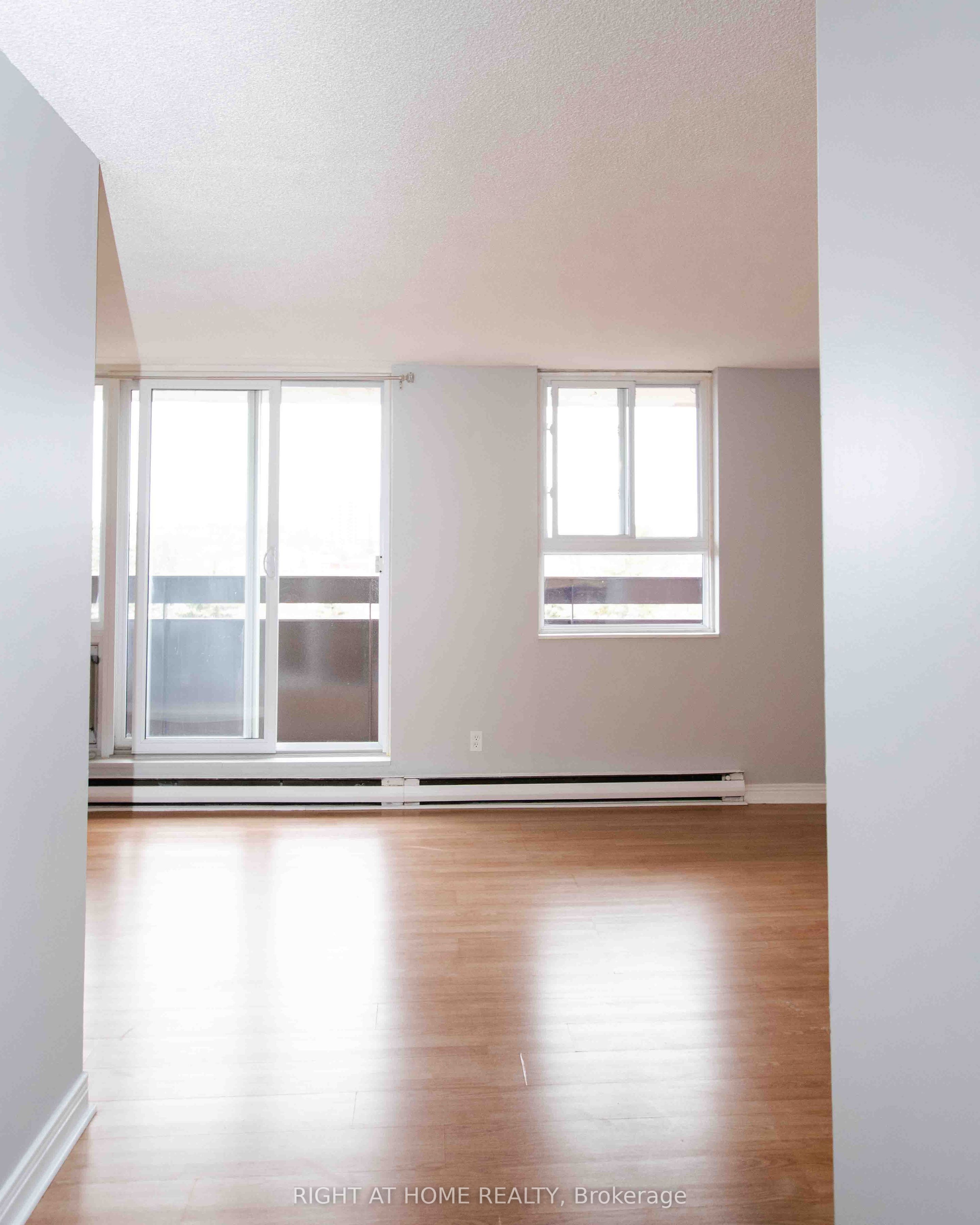 2020 JASMINE Crescent, #704