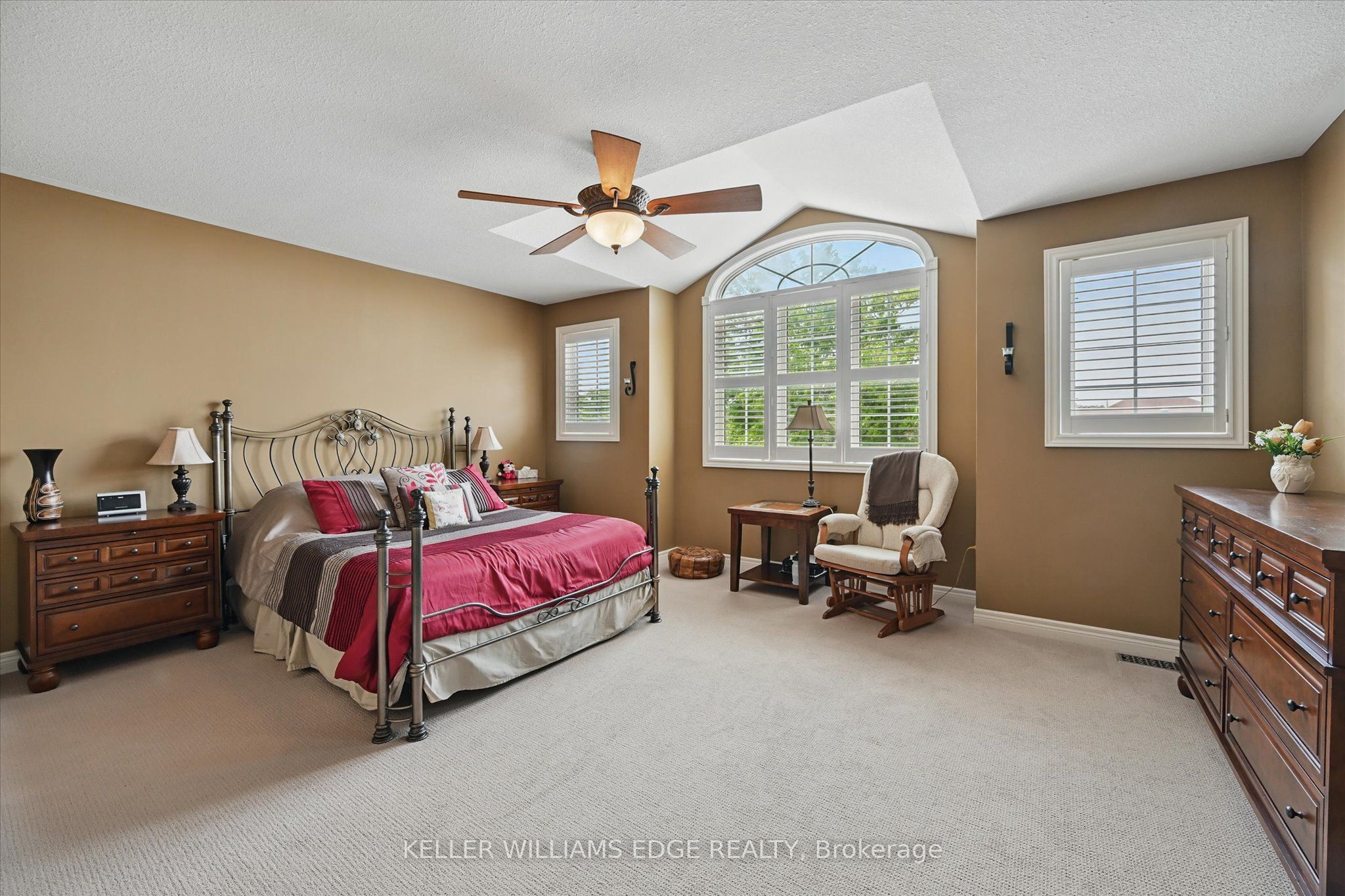 2939 Darien Road
