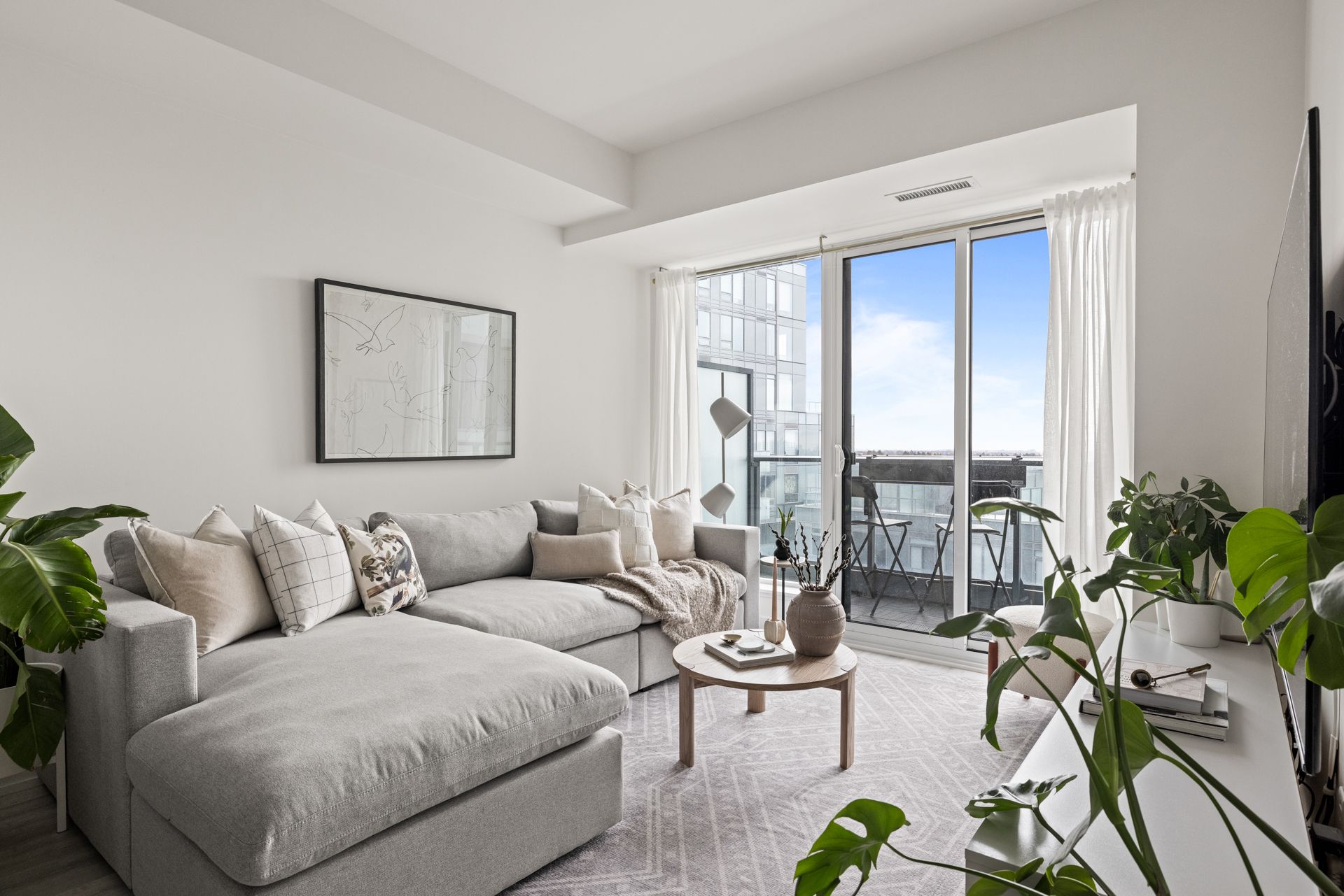 8 Olympic Garden Drive 814