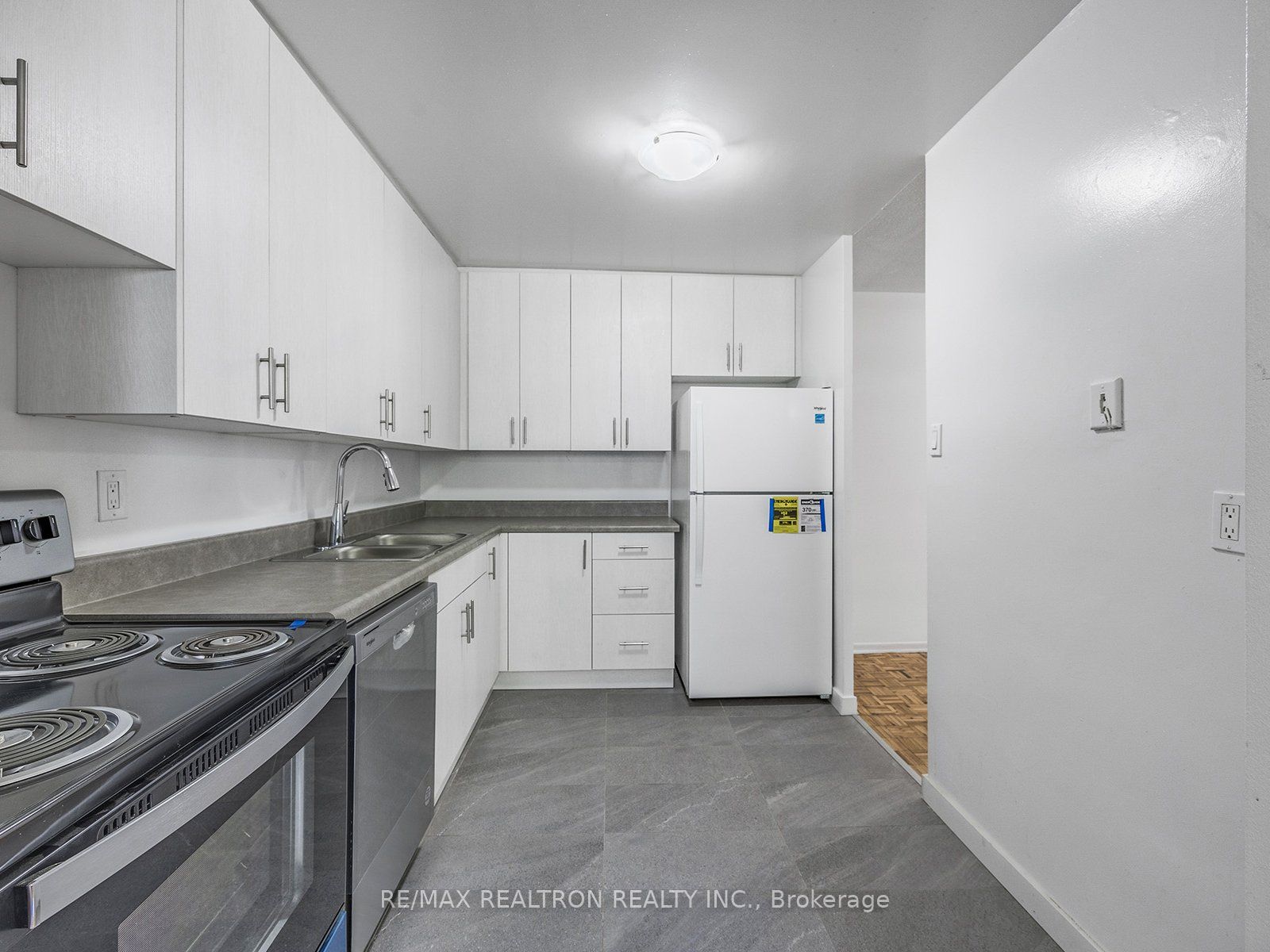 5 Glamorgan Avenue, #509