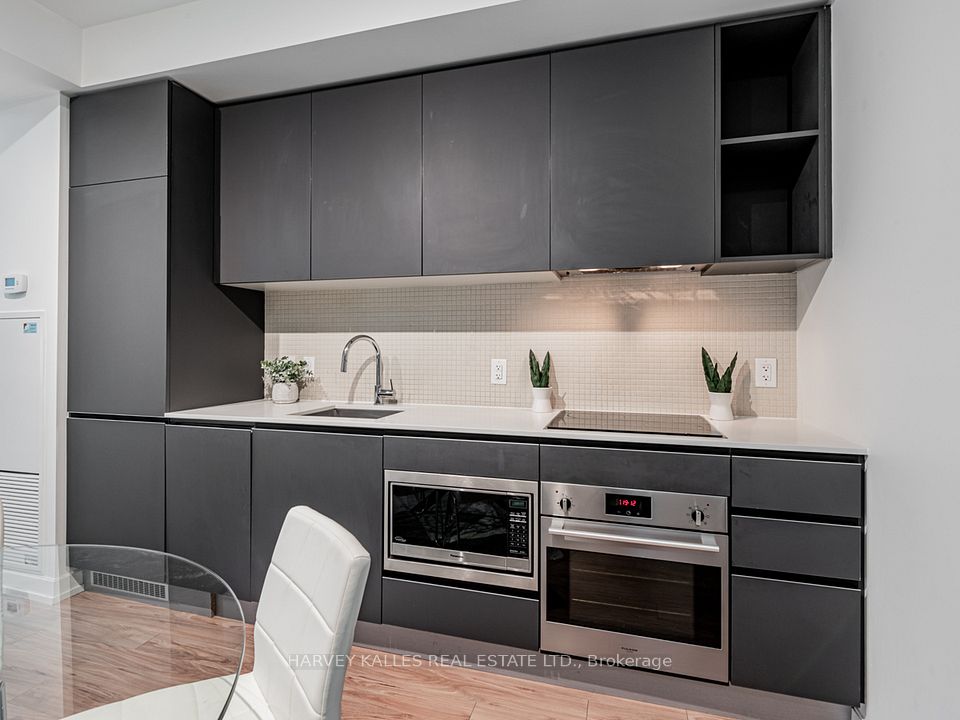 377 Madison Avenue 314