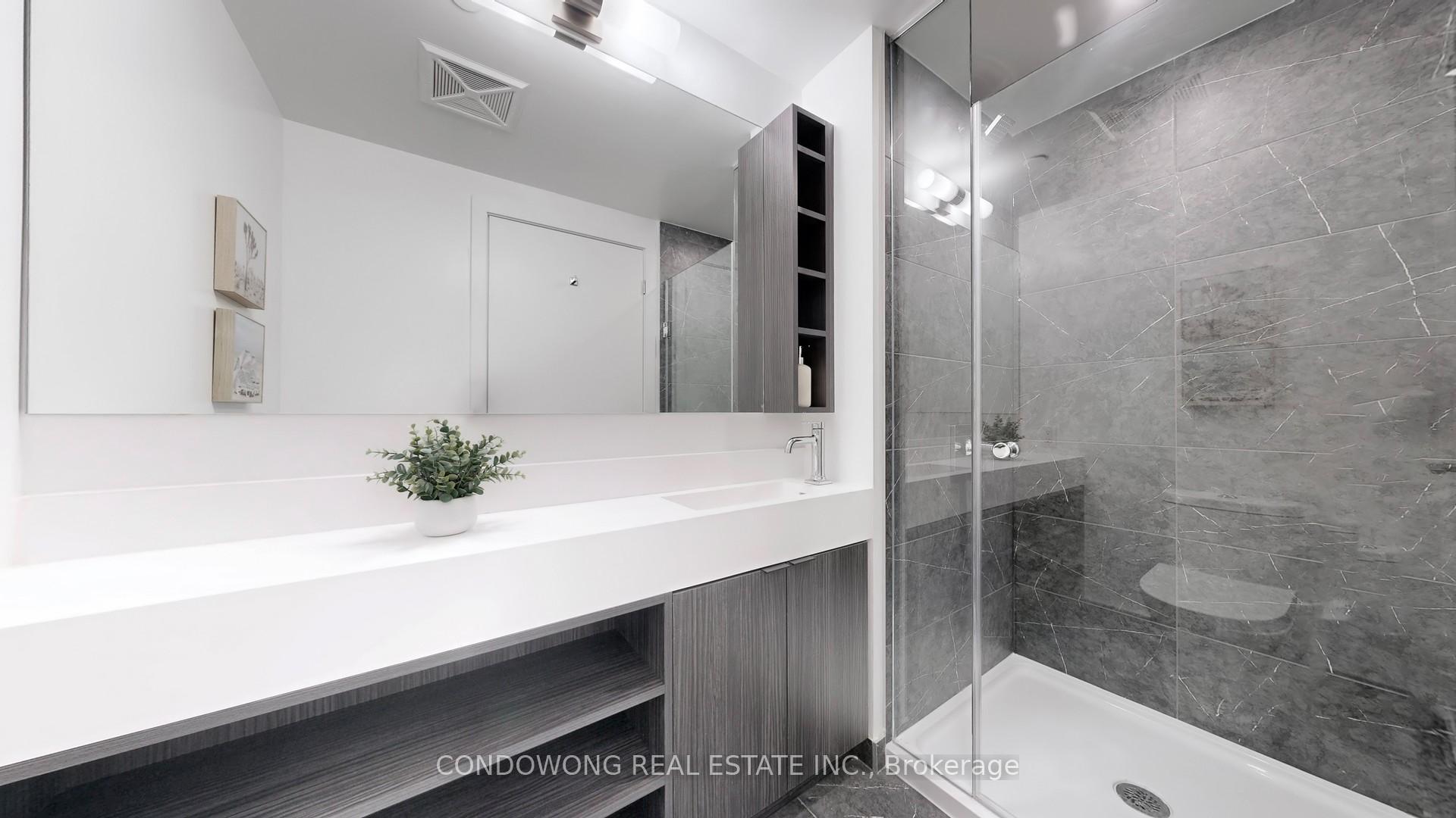2 Bedrooms Condo at 252 Church,  Toronto For sale