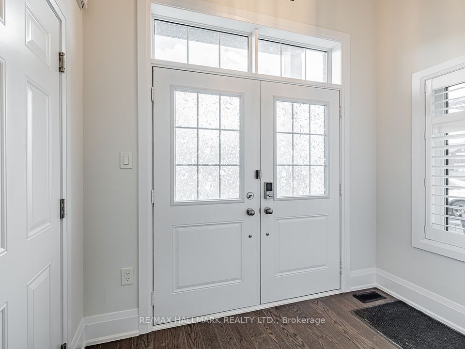 1538 Farrow Crescent, Innisfil, ON L9S 0L6