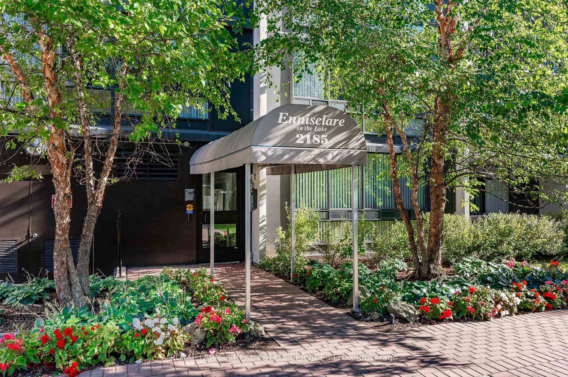 2 Bedrooms Condo at 2185 Marine,  Oakville For sale