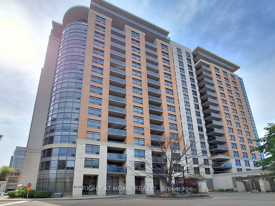 880 Grandview