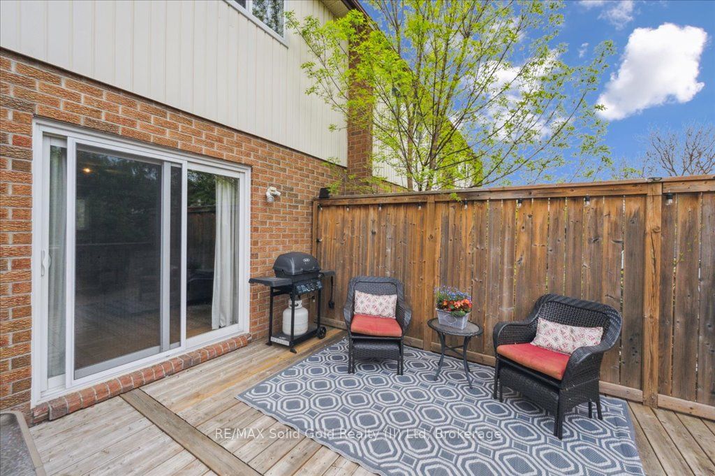 419 Bairstow Crescent, #3