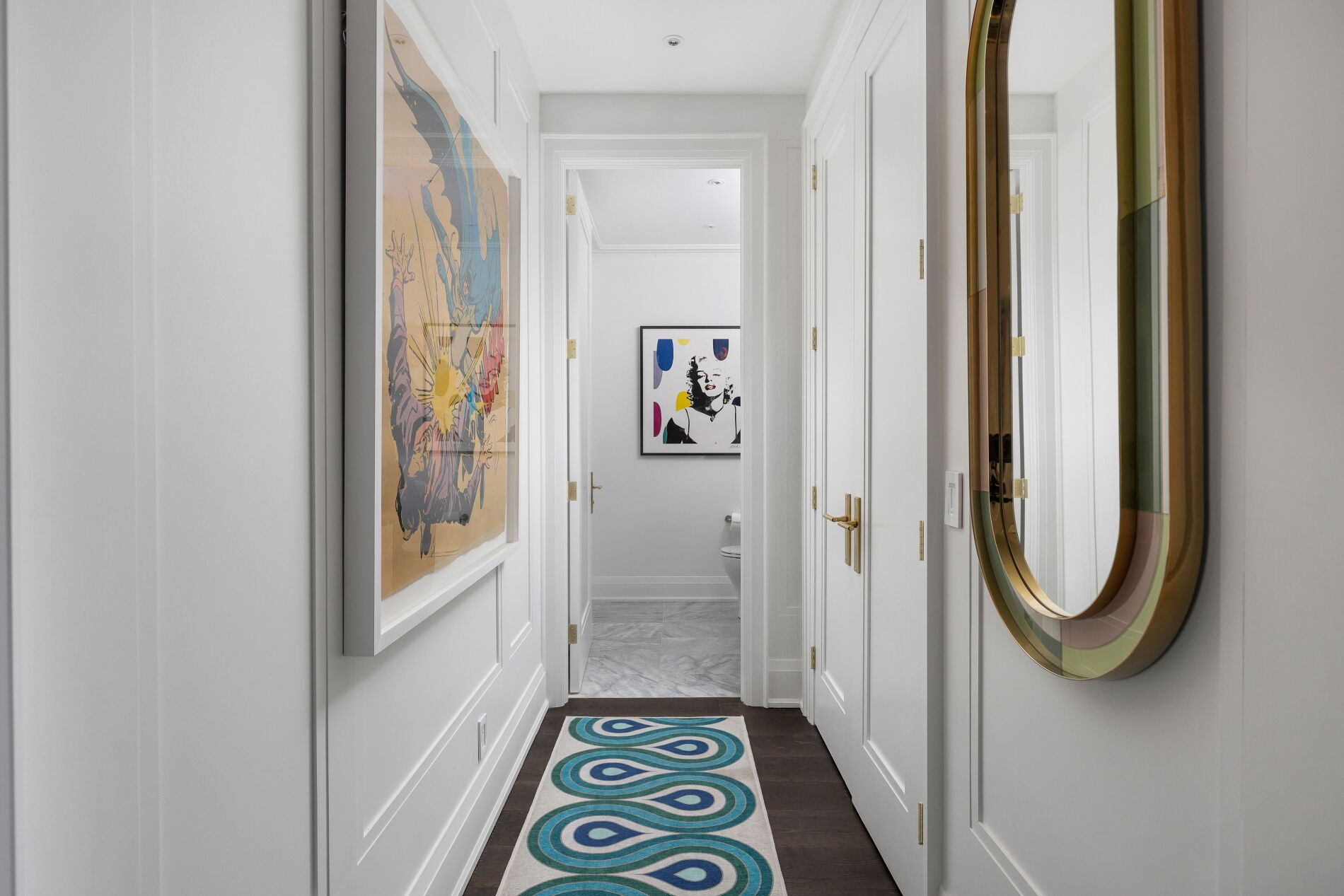151 Avenue Road 805