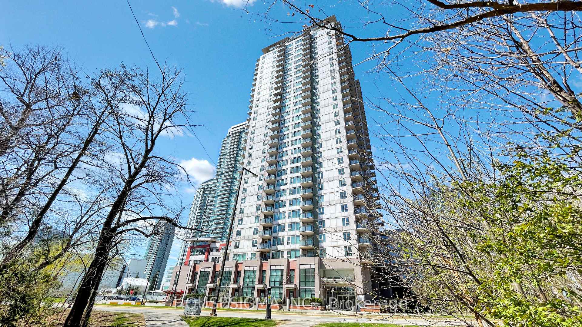 2 Bedrooms Condo at 190 Borough,  Toronto For sale