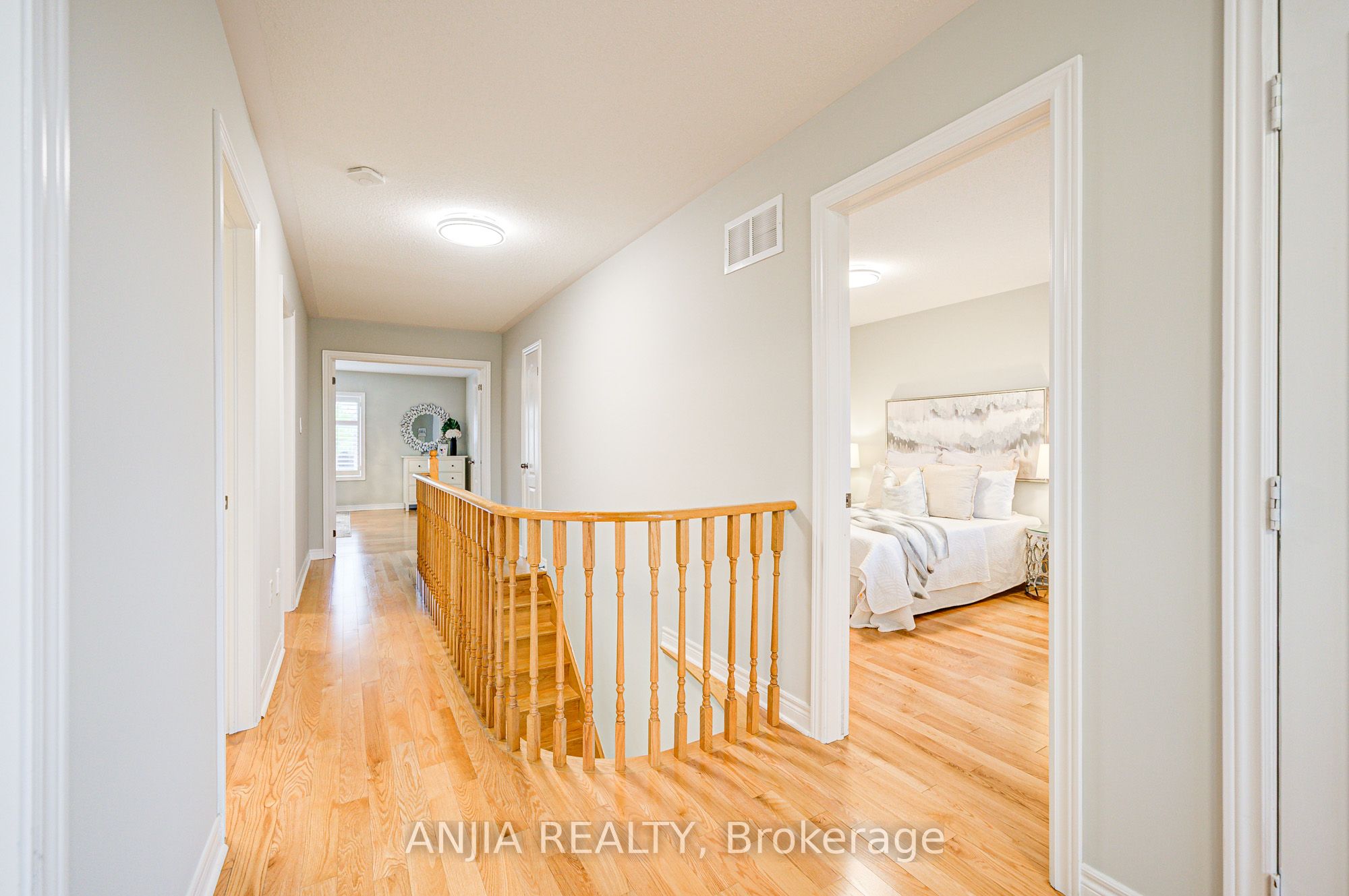 9 Desjardin Drive