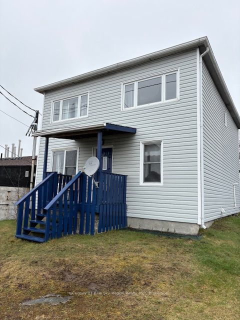 4 Spring Garden Avenue, Temagami, ON P0H 2H0