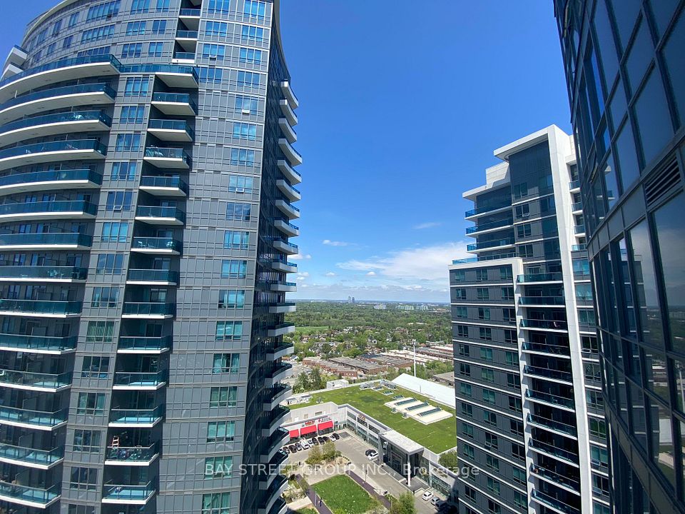 #2132 - 7161 Yonge Street, Markham, ON L3T 0C8