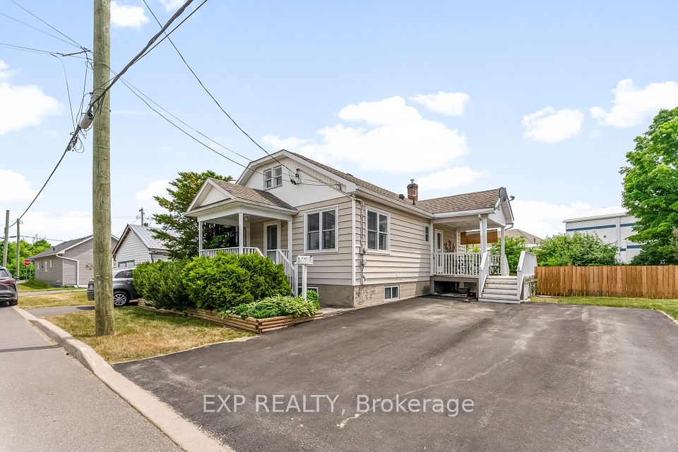 255 Arnprior