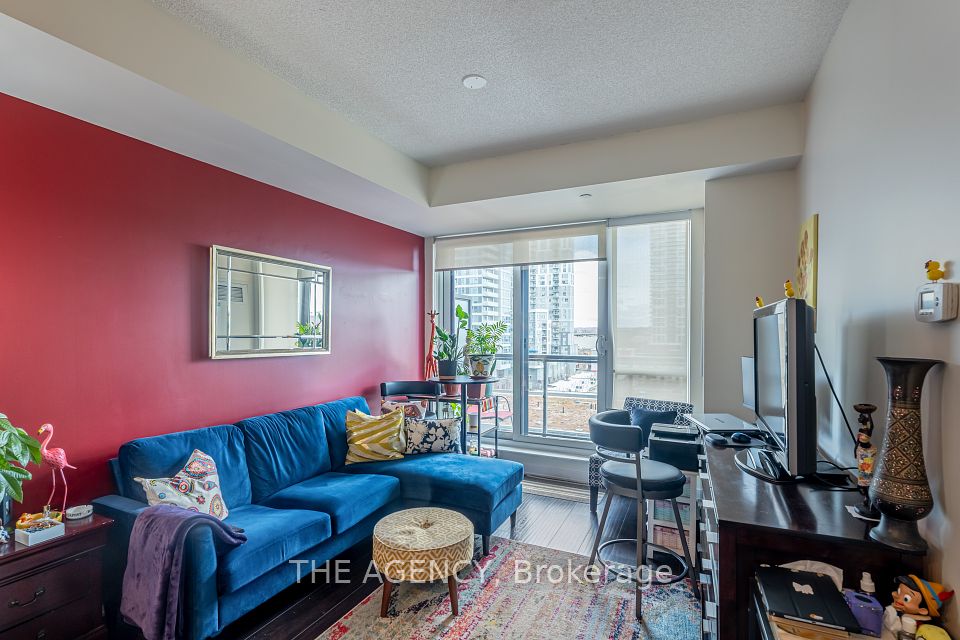 55 Regent Park