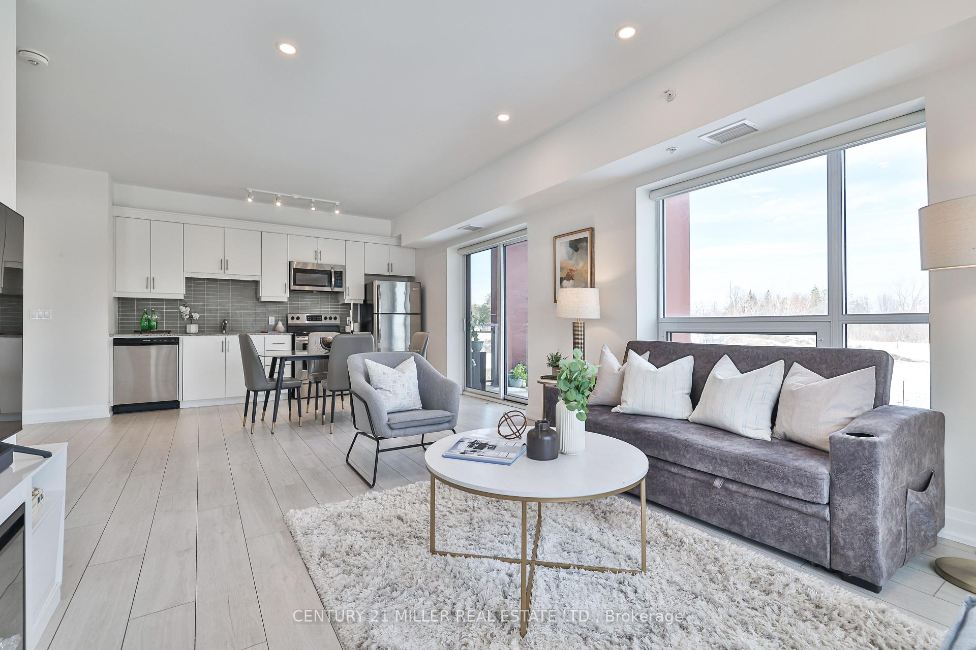 2 Bedrooms Condo at 4040 Upper Middle, Burlington For sale