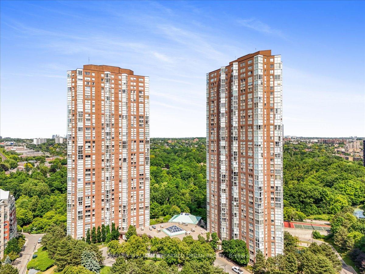 1 Bedroom Condo at 5 Concorde, Toronto For sale