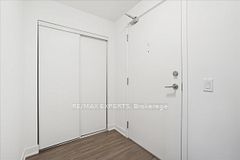 681 Yonge Street 209