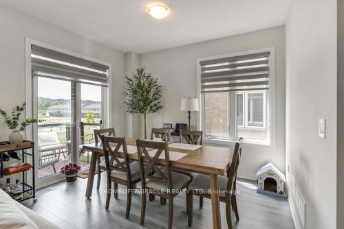 2 Bedrooms Condo at 40 Zinfendel, Hamilton For sale