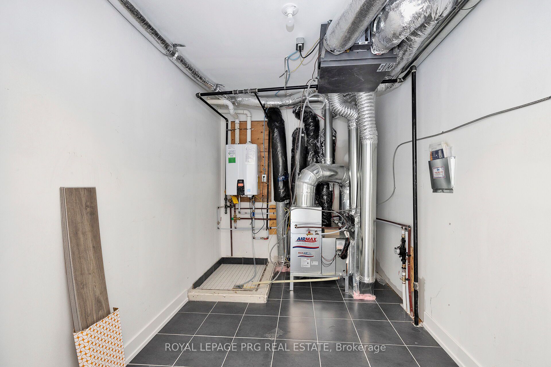 12860 Yonge Street, #9
