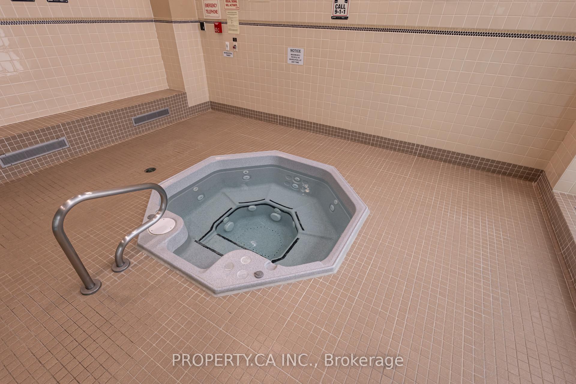 2 Bedrooms Condo at 50 Brian Harrison, Toronto For sale