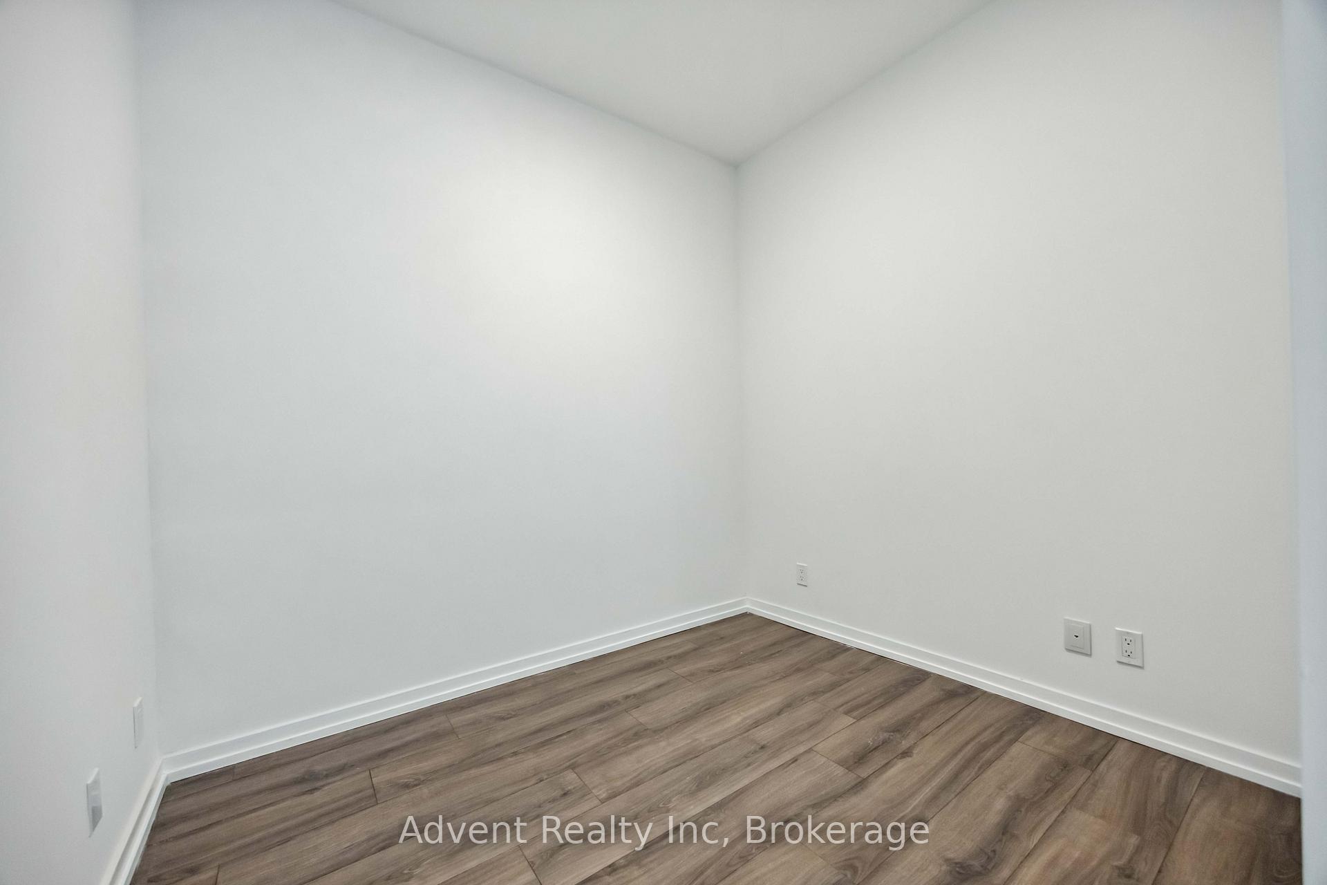 2 Bedrooms Condo at 7890 Jane,  Vaughan For sale