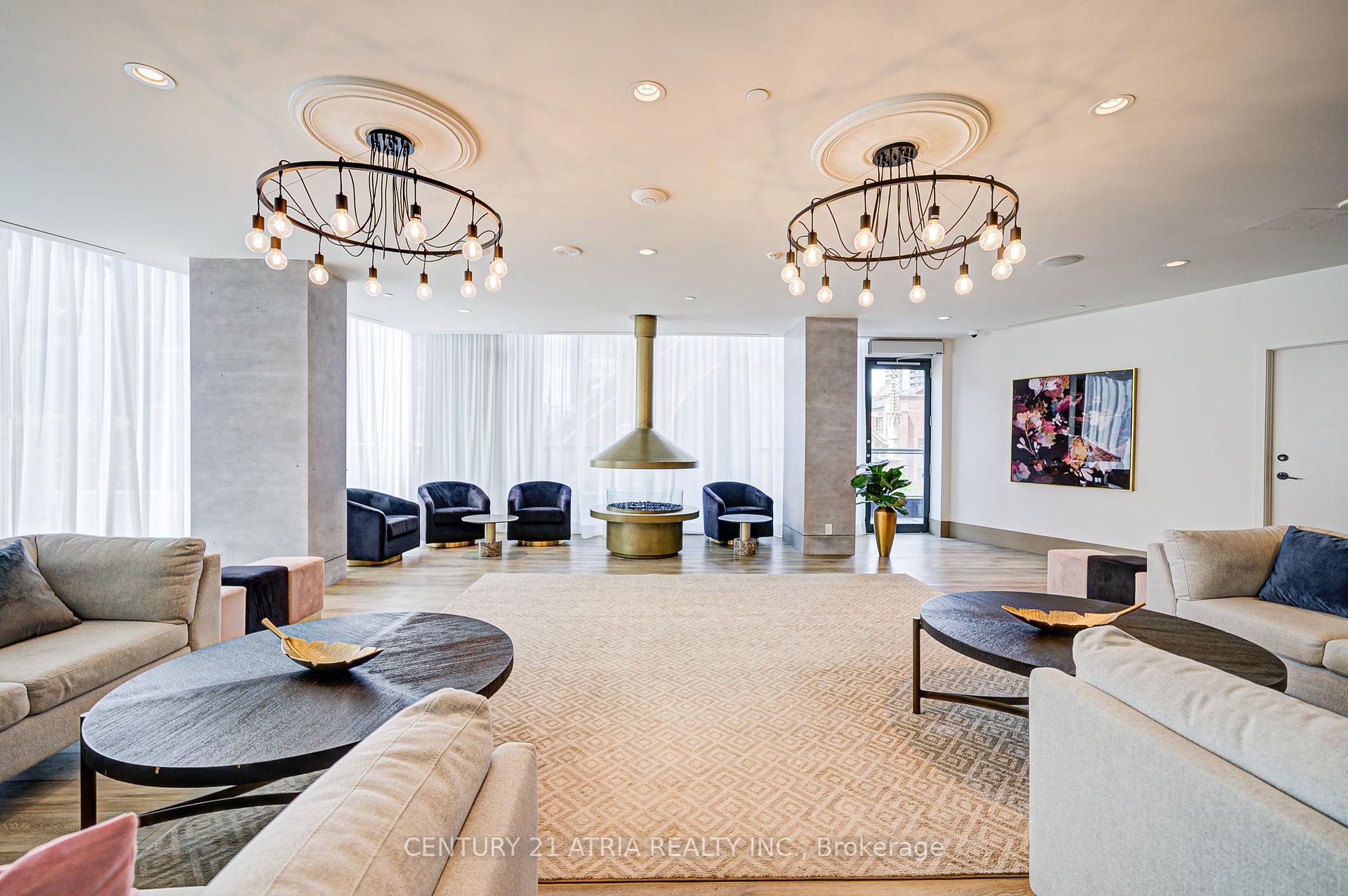 2 Bedrooms Condo at 60 Shuter, Toronto For sale