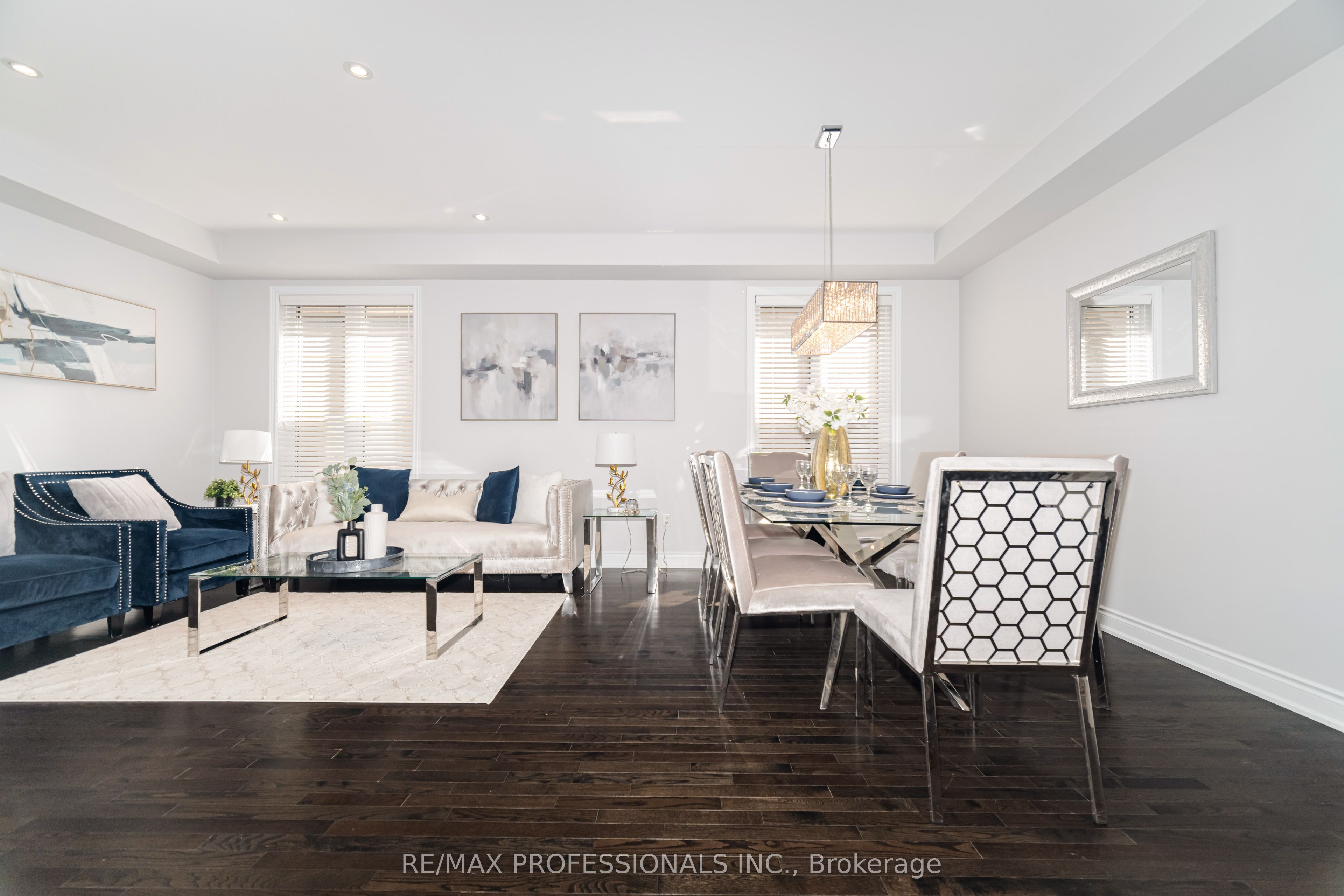 35 Lampman Crescent