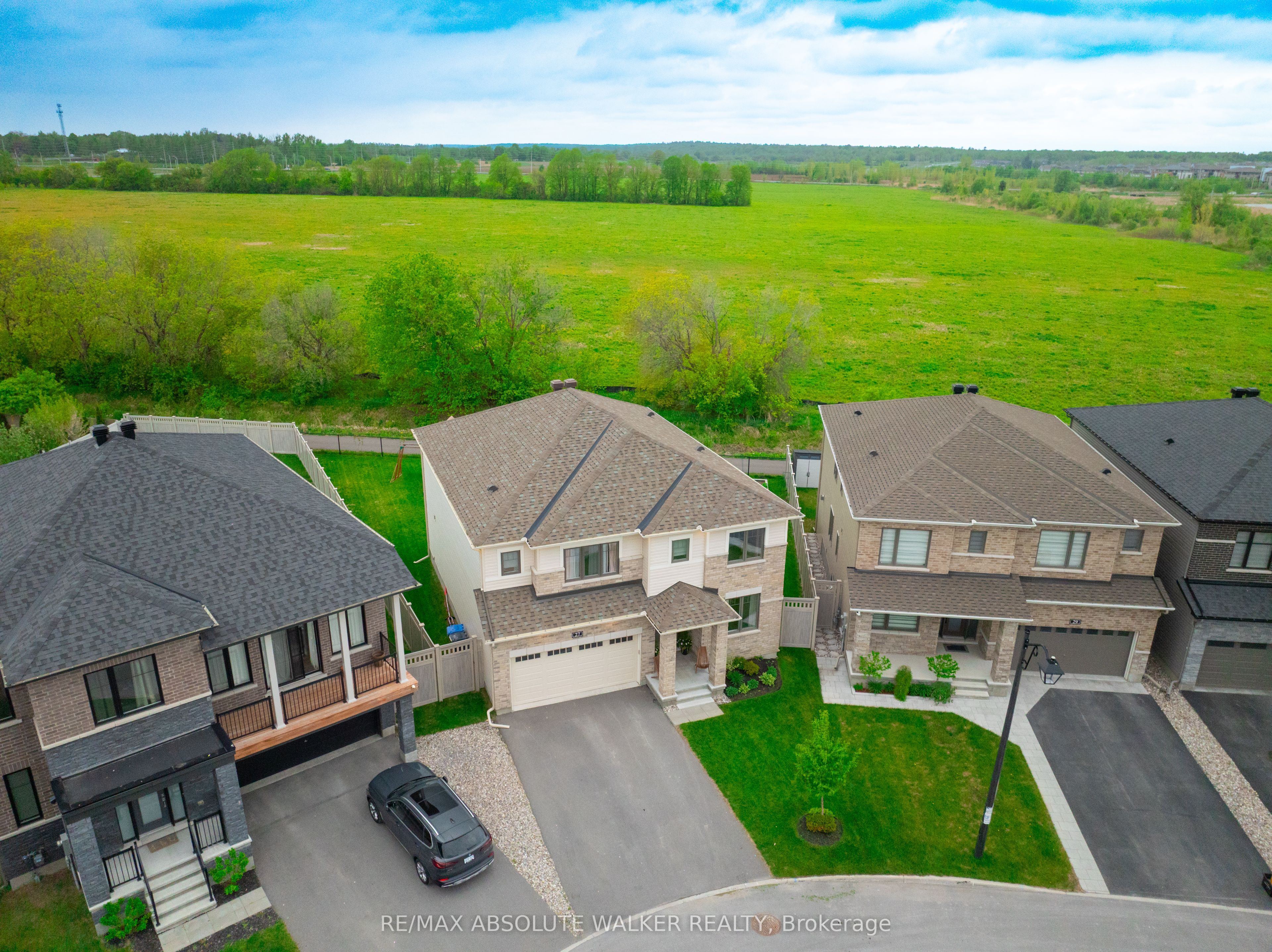 27 Eramosa Crescent