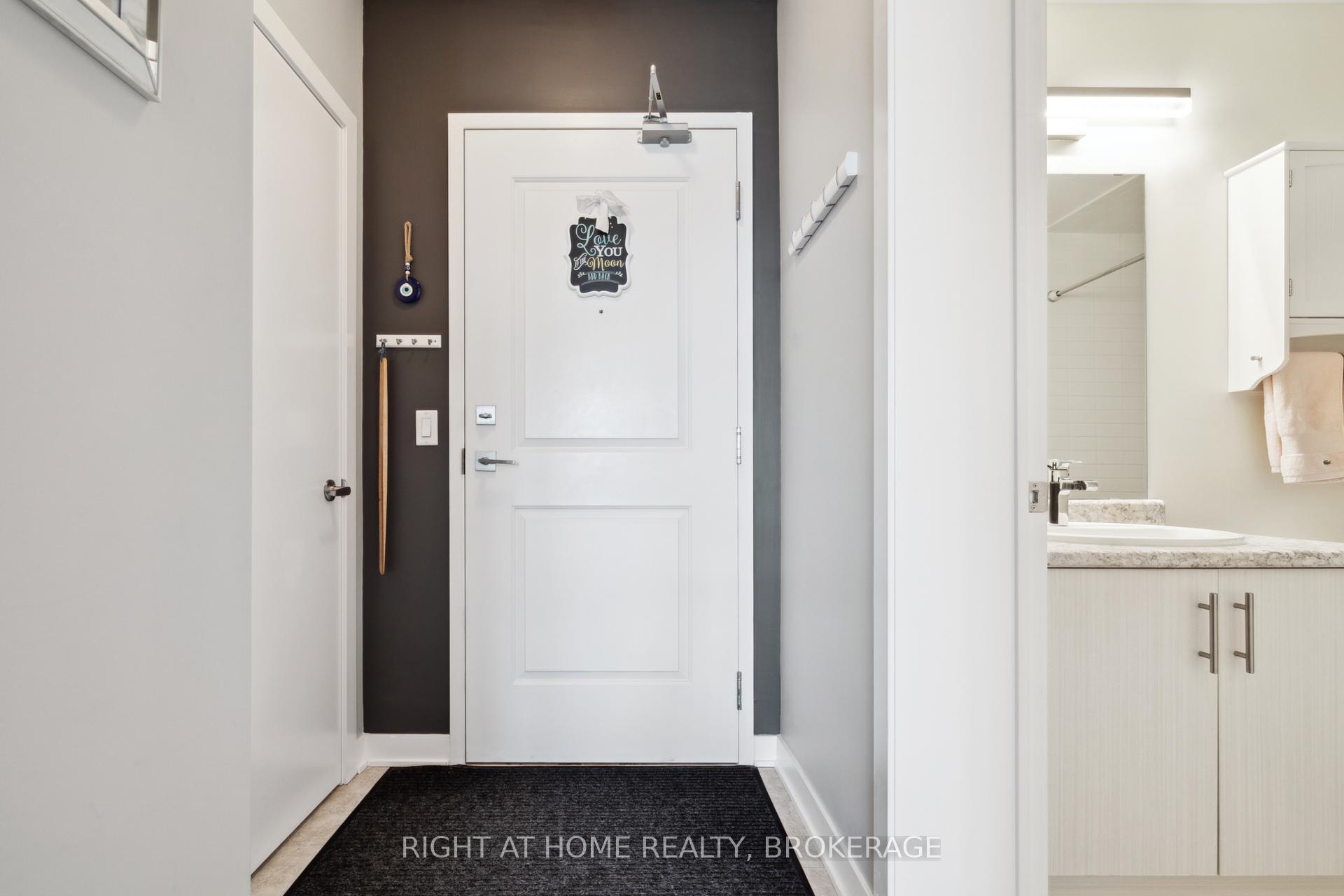 1 Bedroom Condo at 2486 Old Bronte, Oakville For sale