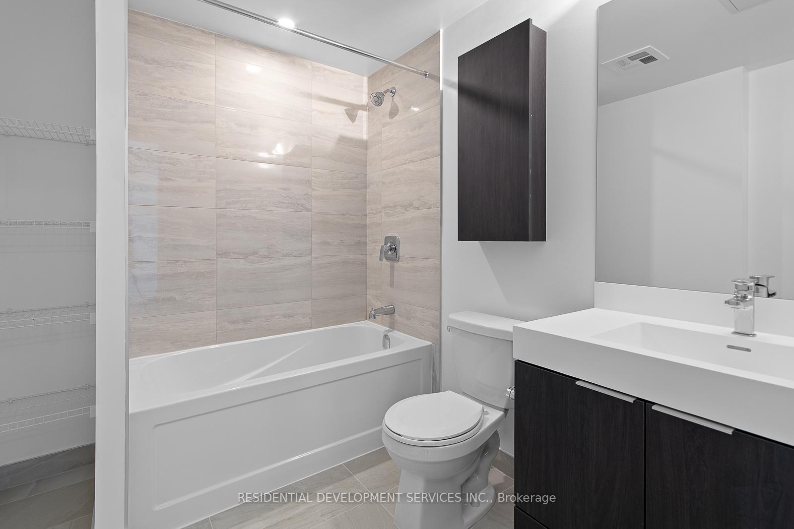 3 Bedrooms Condo at 3100 Keele,  Toronto For sale
