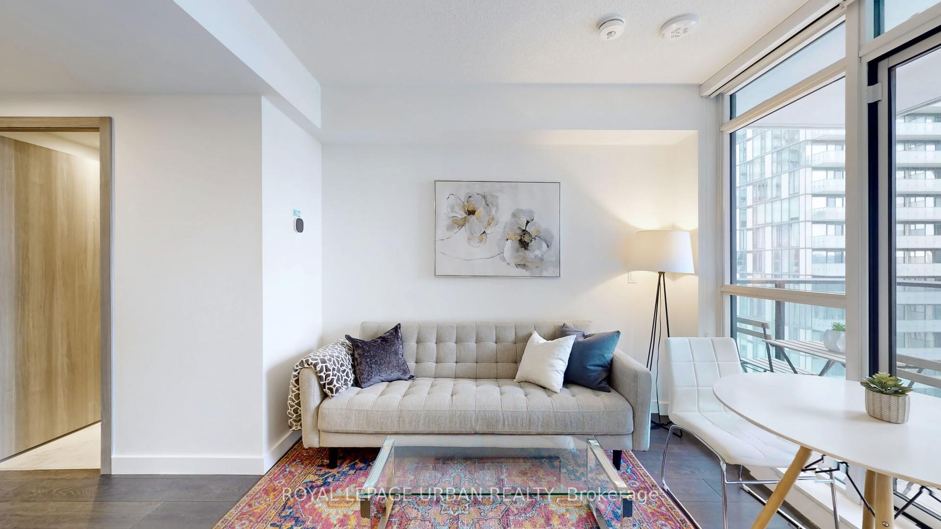 1 Bedroom Condo at 38 Widmer, Toronto For sale