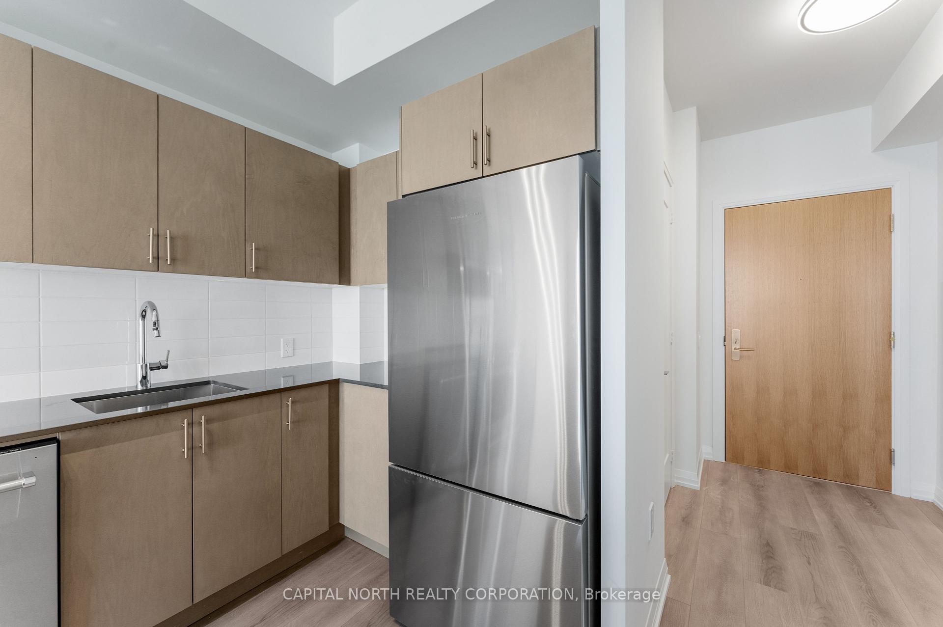 2 Bedrooms Condo at 8960 Jane,  Vaughan For sale
