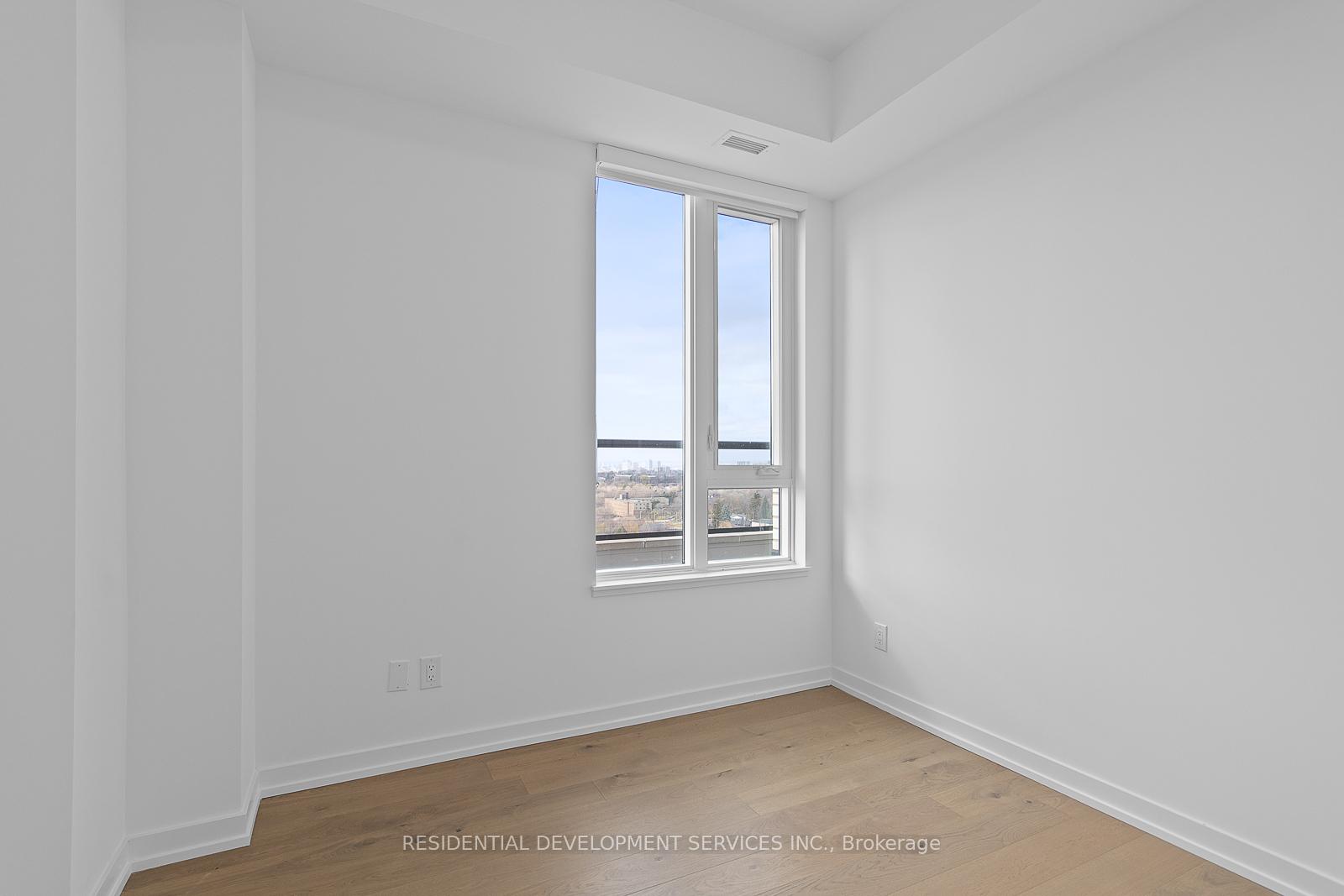 3 Bedrooms Condo at 3100 Keele,  Toronto For sale