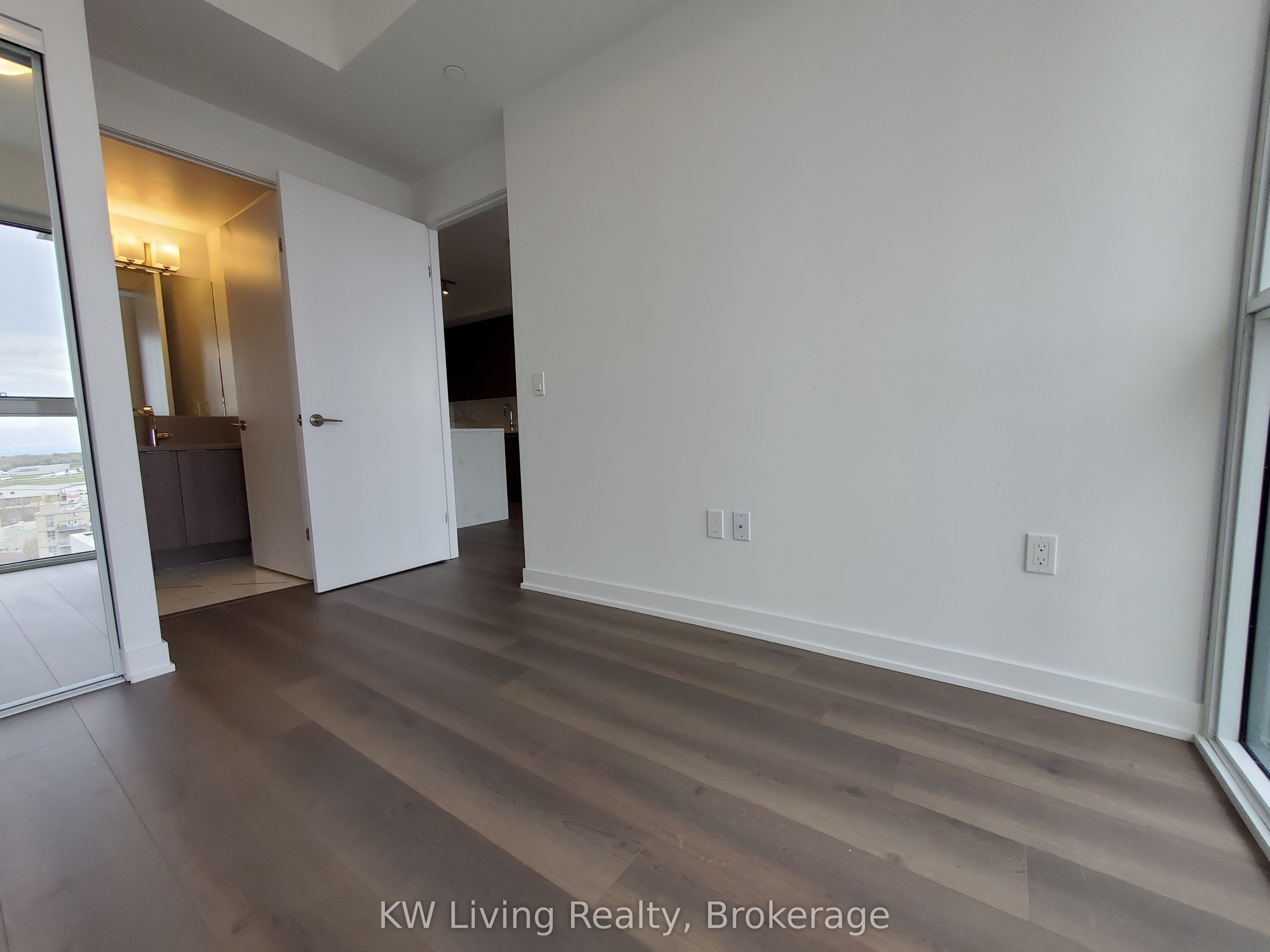 38 Iannuzzi Street, #1810