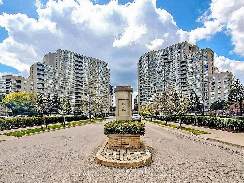 11 Townsgate