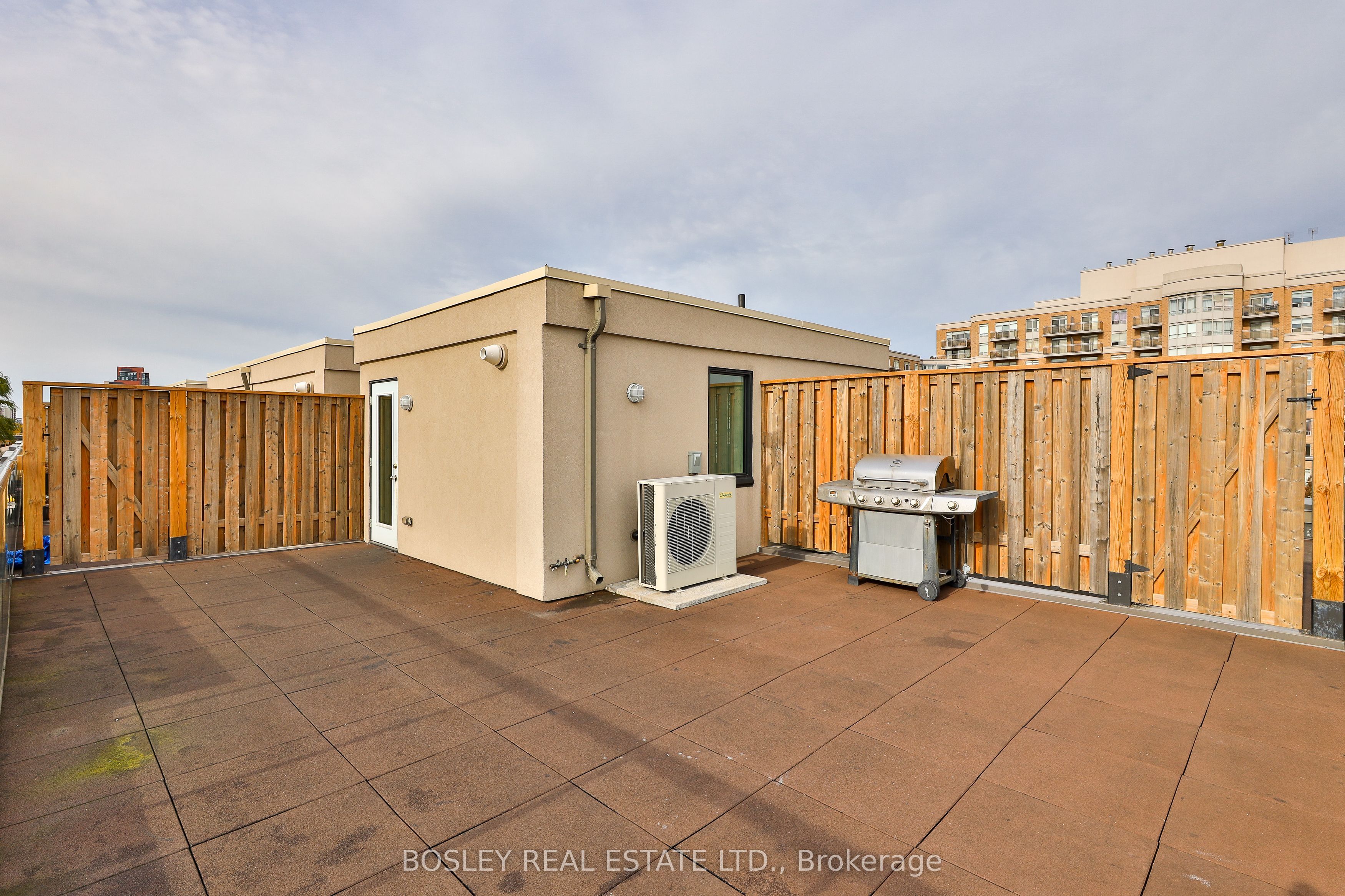 639 Lawrence Avenue W, #302