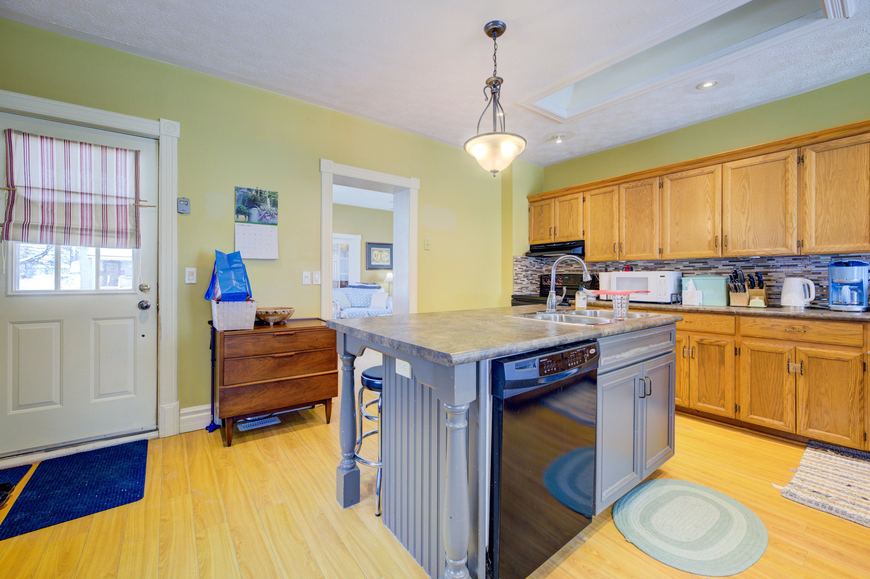 541 9th Street