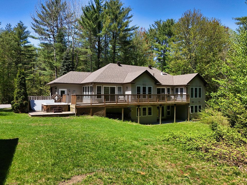 2095 Cedar