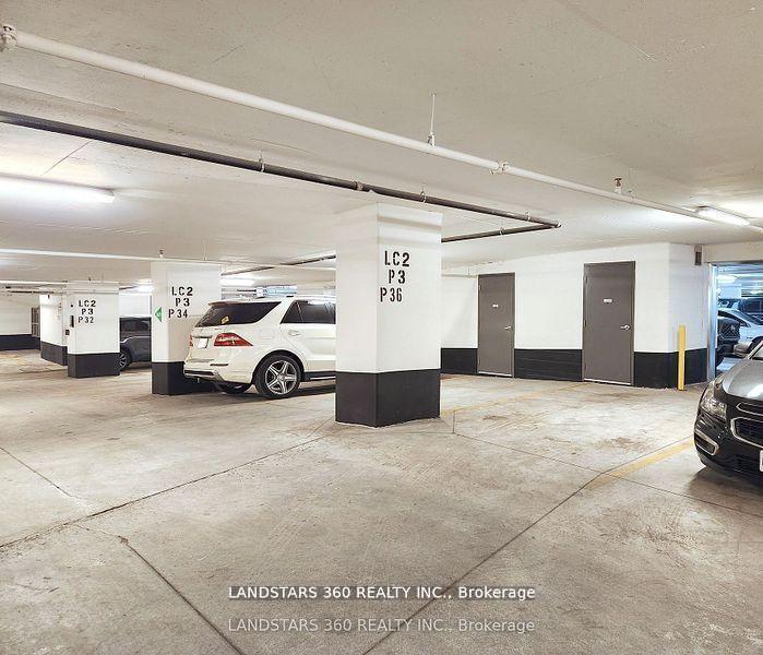 2 Bedrooms Condo at 49 East Liberty, Toronto For sale