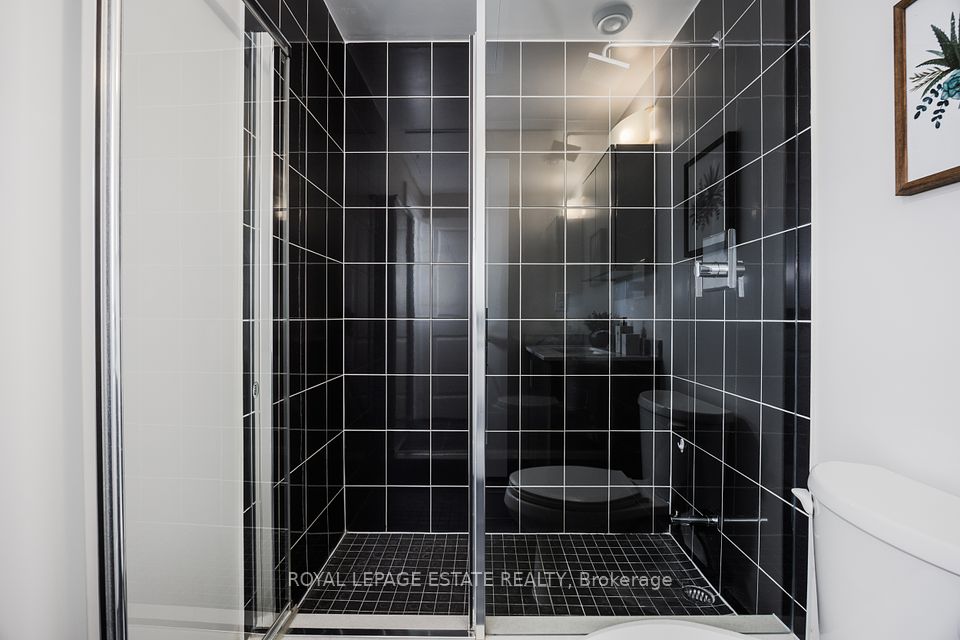 https://trreb-image.ampre.ca/t_-MVAuYZ_Vi3GQ1fk9_UyiI6kFEHdbl-mt7hArnrkU/rs:fit:960:960/wm:.5:so:0:50:.4/wmsh:10/wmt:PHNwYW4gZm9yZWdyb3VuZD0nd2hpdGUnIGZvbnQ9JzY4Jz5ST1lBTCBMRVBBR0UgRVNUQVRFIFJFQUxUWSwgQnJva2VyYWdlPC9zcGFuPg/L3RycmViL2xpc3RpbmdzLzQwLzg2LzkzLzY0L3AvNzE3MTNhMmMtMGZlYi00YWU3LThlYjktMGViZGQxYTk2NDYxLmpwZw.jpg