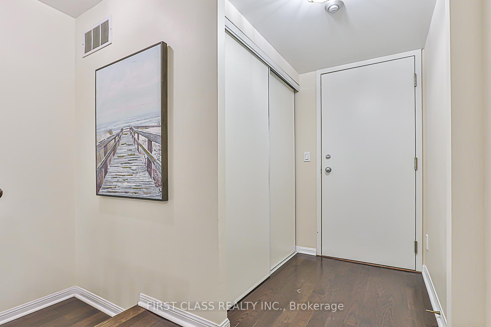 4 Bedrooms Condo at 1881 Mcnicoll,  Toronto For sale