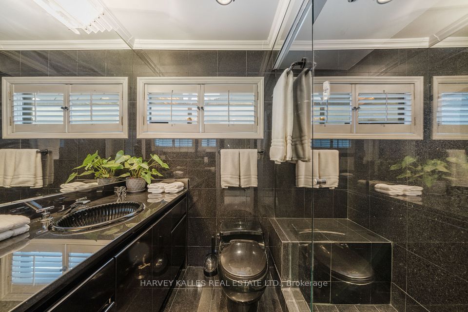 46 Clarendon Avenue